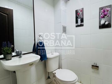 Amplia casa Curauma