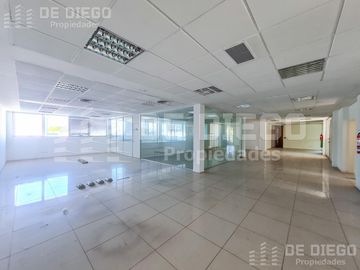 Nave Industrial en Venta ideal industria farmacéutica  habilitado por ANMAT en El Talar Pacheco
