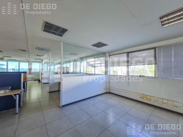 Nave Industrial en Venta ideal industria farmacéutica  habilitado por ANMAT en El Talar Pacheco