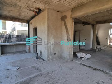 Casa con obra gris completa en Barrio Lagos de Canning, muy prolija