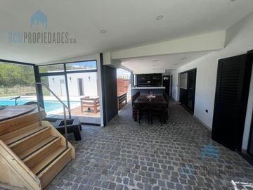 Venta Casa 7 ambientes La Magdalena Canning