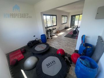 Venta Casa 7 ambientes La Magdalena Canning