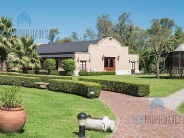 Venta Casa 7 ambientes La Magdalena Canning