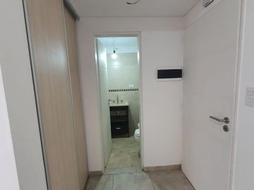 Departamento monoambiente en excelente ubicacion en lomas de zamora
