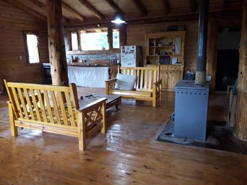 HERMOSA CABAÑA EN PASAJE PUERTO PATRIADA - CHUBUT