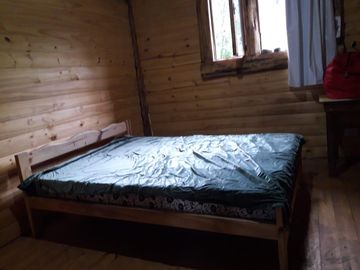 HERMOSA CABAÑA EN PASAJE PUERTO PATRIADA - CHUBUT
