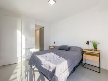 Departamento 1 dormitorio a estrenar, calefacción por Radiadores, Balcon