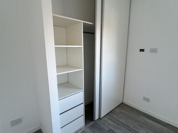 PH a estrenar, 3 ambientes, con cochera y patio
