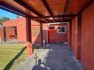 Casa - Luis Guillon