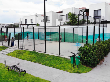 CASA EN VENTA EN EL CONDADO CORREGIDORA QUERETARO