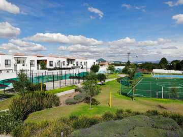 CASA EN VENTA EN EL CONDADO CORREGIDORA QUERETARO