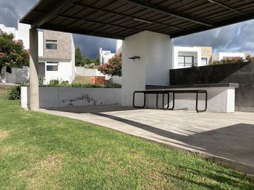 CASA EN VENTA EN EL CONDADO CORREGIDORA QUERETARO