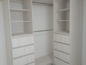 CASA EN VENTA EN SAN ISIDRO JURIQUILLA, QUERÉTARO