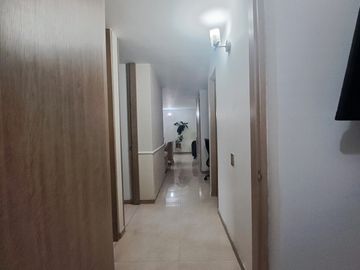 Venta Apartamento Barrio Prados Del Norte, Cali