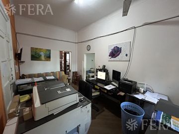 Venta de PH de 2 ambientes con cochera en Quilmes