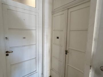 Venta de PH de 2 ambientes con cochera en Quilmes