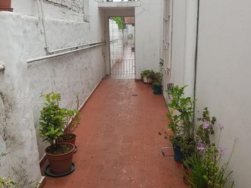 PH DE 2 AMBIENTES  CON PATIO Y TERRAZA EN BANFIELD