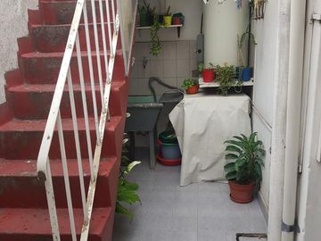 PH DE 2 AMBIENTES  CON PATIO Y TERRAZA EN BANFIELD