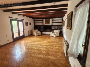 Casa - Venta -  La Lucila