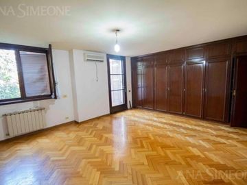 Casa - Venta -  La Lucila