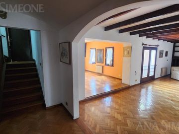 Casa - Venta -  La Lucila