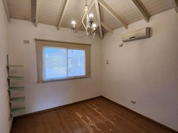 Casa en Canning (E. Echeverria)