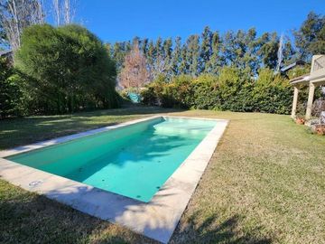 Casa en Canning (E. Echeverria)