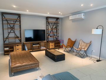 CASA EN VENTA, 6 AMBIENTES, SAN SEBASTIAN, AREA 10