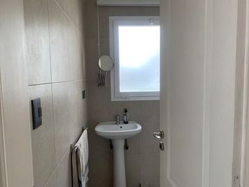 CASA EN VENTA, 6 AMBIENTES, SAN SEBASTIAN, AREA 10