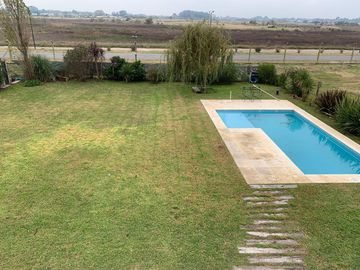 CASA EN VENTA, 6 AMBIENTES, SAN SEBASTIAN, AREA 10