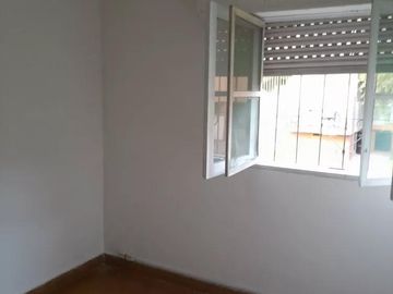 Departamento en venta - 3 Dormitorio 1 Baño - Cochera - 74Mts2 - Lanús