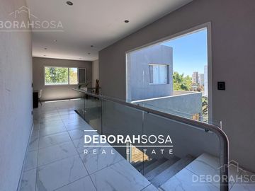 Casa en Venta 5 ambientes al Agua - El Cantón Escobar