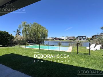 Casa en Venta 5 ambientes al Agua - El Cantón Escobar