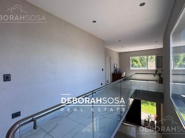 Casa en Venta 5 ambientes al Agua - El Cantón Escobar