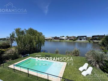 Casa en Venta 5 ambientes al Agua - El Cantón Escobar