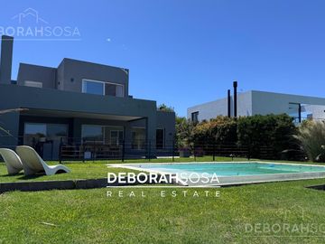 Casa en Venta 5 ambientes al Agua - El Cantón Escobar