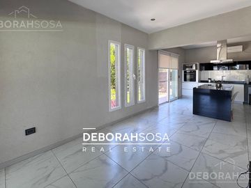 Casa en Venta 5 ambientes al Agua - El Cantón Escobar