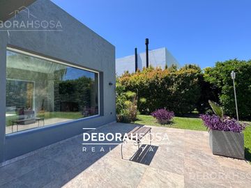 Casa en Venta 5 ambientes al Agua - El Cantón Escobar