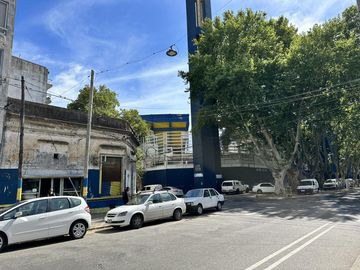 Génova 800 - Local en Arroyito