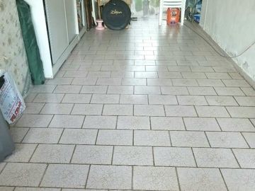 Casa en  Ituzaingó  4 ambiente con gran  jardín y piscina