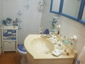 Casa en  Ituzaingó  4 ambiente con gran  jardín y piscina