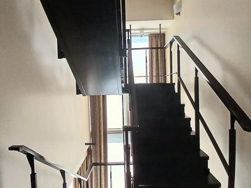 NUEVO INGRESO PENTHOUSE EN LOS MOLINOS- INTEGRAMENTE RECICLADO