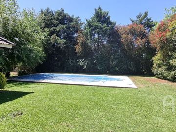 Casa en  El Ombu