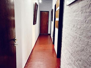 CASA DE 4 AMB  SOBRE LOTE DE 8,66X35