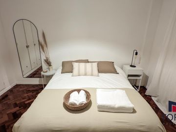 Departamento en Marcelo T de Alvear al 1200 - 5to piso - Amoblado para Airbnb