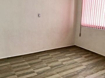 CASA EN VENTA CON SEGURIDAD EN JARDINES BELLAVISTA, TLALNEPANTLA DE BAZ