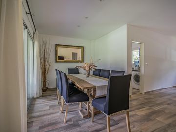 Casa 4 ambientes en Venta. Club de campo La Concepción Lujan