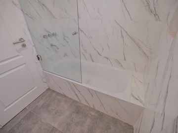 Casa 4 ambientes en Venta. Club de campo La Concepción Lujan