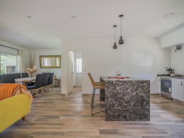 Casa 4 ambientes en Venta. Club de campo La Concepción Lujan