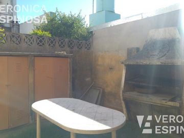 Dos casas en venta, en bloque - Haedo Norte